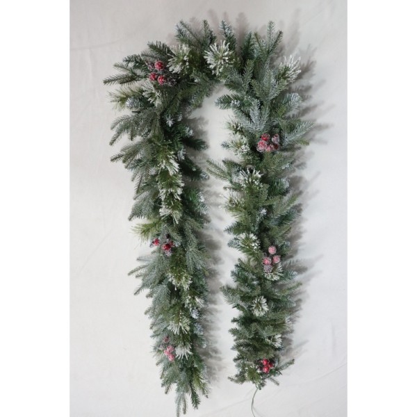 Puleo Berry Spruce Frosted Garland 270cm
