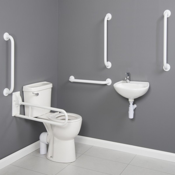 I.Care Doc M Close Coupled Lever Cistern with Fittings