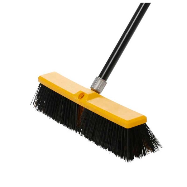 Dosco 18 Outdoor/patio Broom 66180