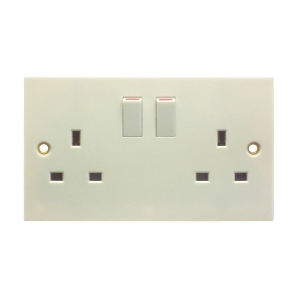2 Gang 13a Switched Socket 8222 P/p