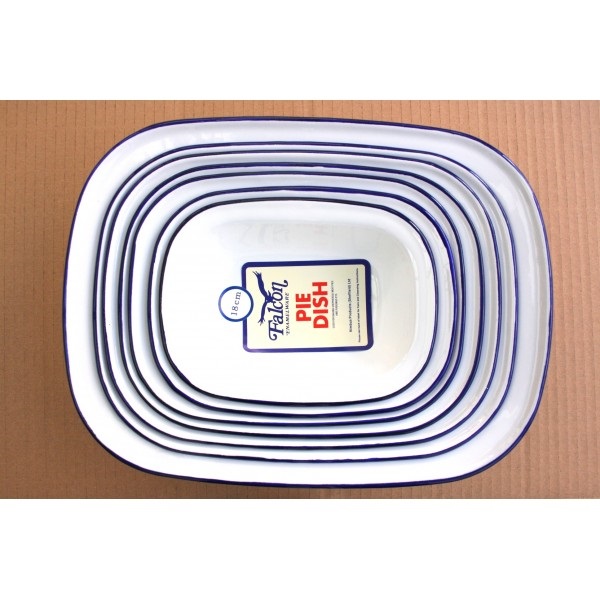 Pie Dish Falcon Oblong Enamel 18cm En0018