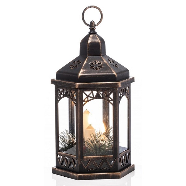 The Grange Christmas Lantern With 3 Led Candles 18x15x32cm St80