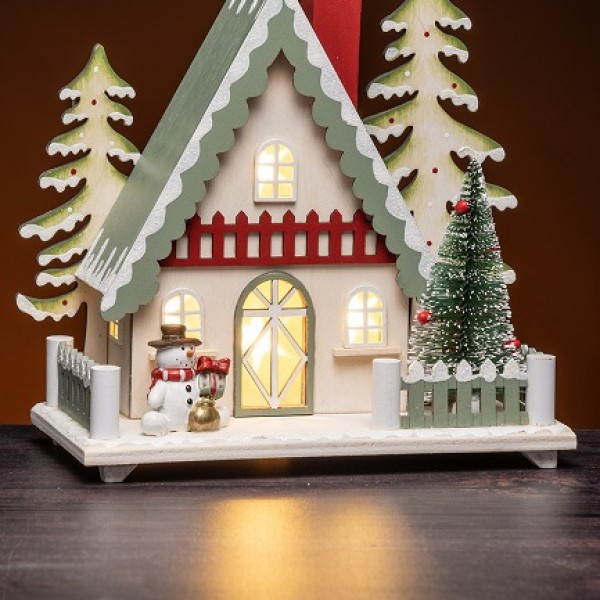 The Grange Collection Wooden Led House With Snowman Xm15