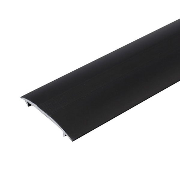 Cover Profile Black 2mmx25mmx2.4mtr P54 (b325)
