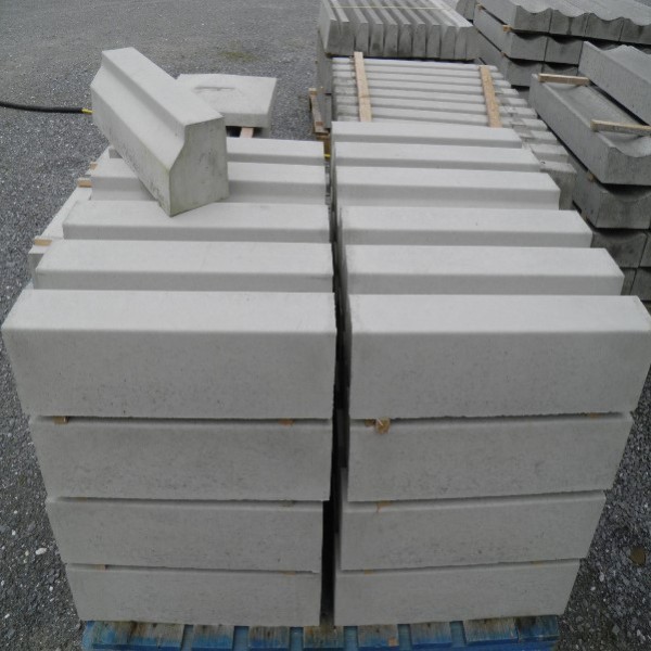 Kerb Concrete 7 X 4